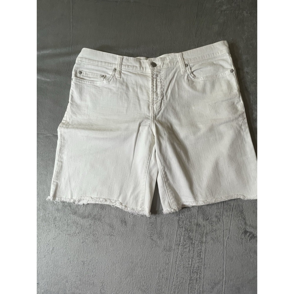 Genuine Red Engine  Original‎ Denim White Jean Shorts Womens Size 32 Made In USA